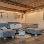 Luxury Martin *