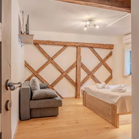 Chalet Martin With Sauna & Garden Near Ljubljana Grosuplje