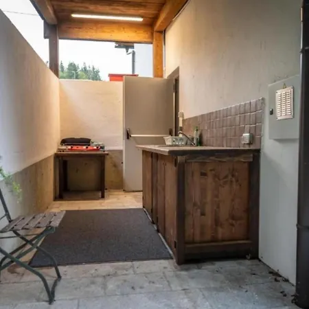 Martin With Sauna & Garden Near Ljubljana Chalet *